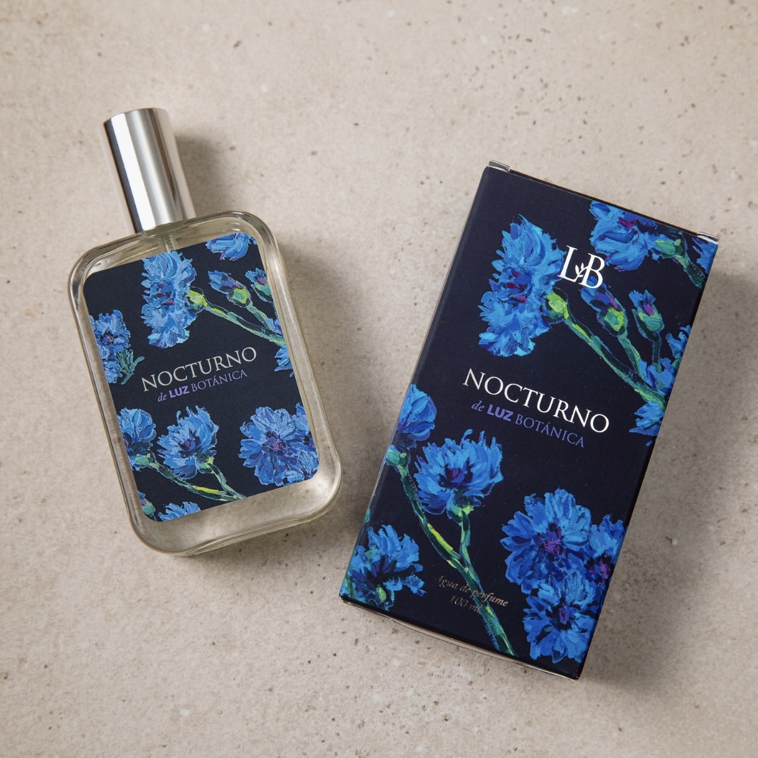 NOCTURNO. Perfume